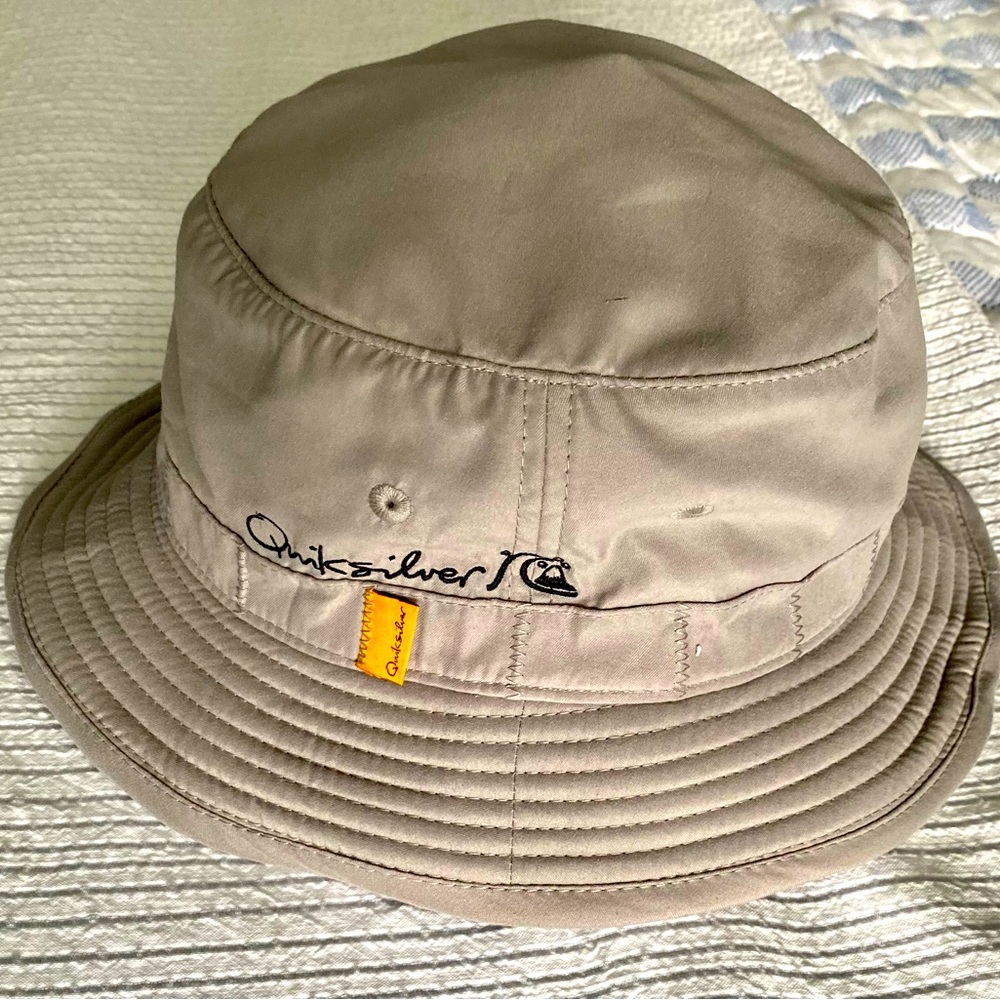 Quicksilver mens bucket hat